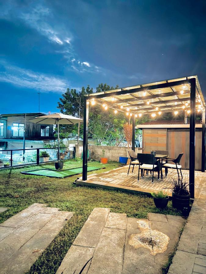Pastora House Luxe Staycation Bauan Batangas - B&B