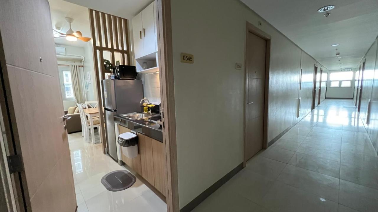 UrbanEase Living at Charm Residences Near Sta Lucia Mall and Robinsons Mall - Chambres d'hôtes Manille