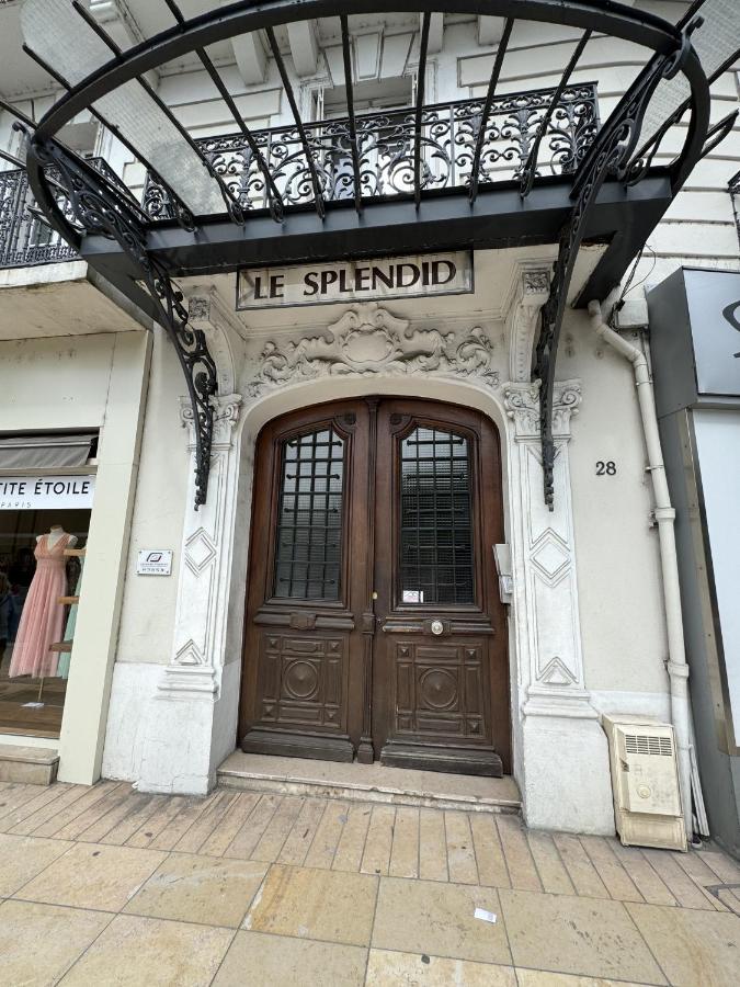 Petit Splendid - Ancien Palace, Balcon, Centre - B&B Vichy