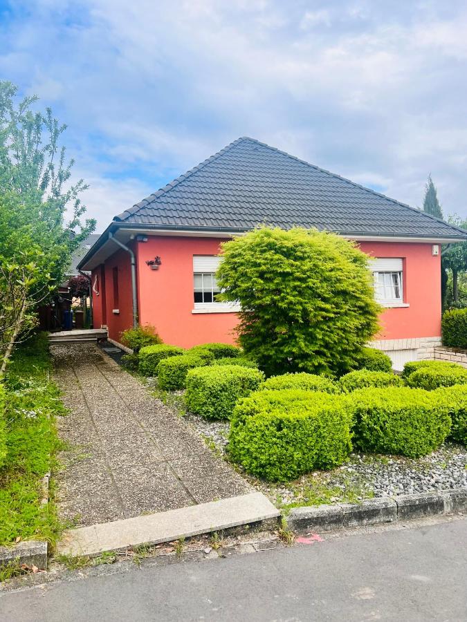 Nice and cozy House - Chambres d’hôtes Frisange