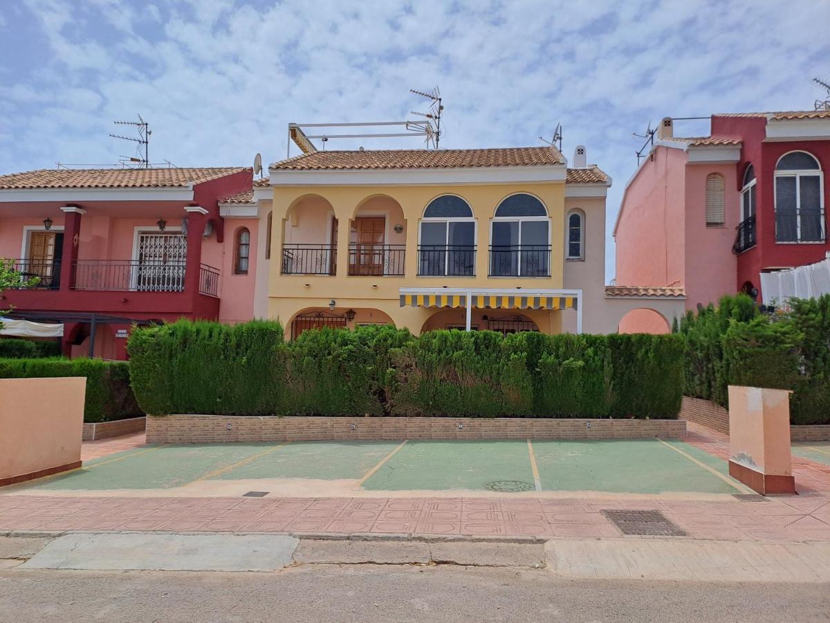 Apartamento 3 en bajo con terraza privada y piscina en el alamillo de 1 dormitorioPuerto de Mazarrón - B&B