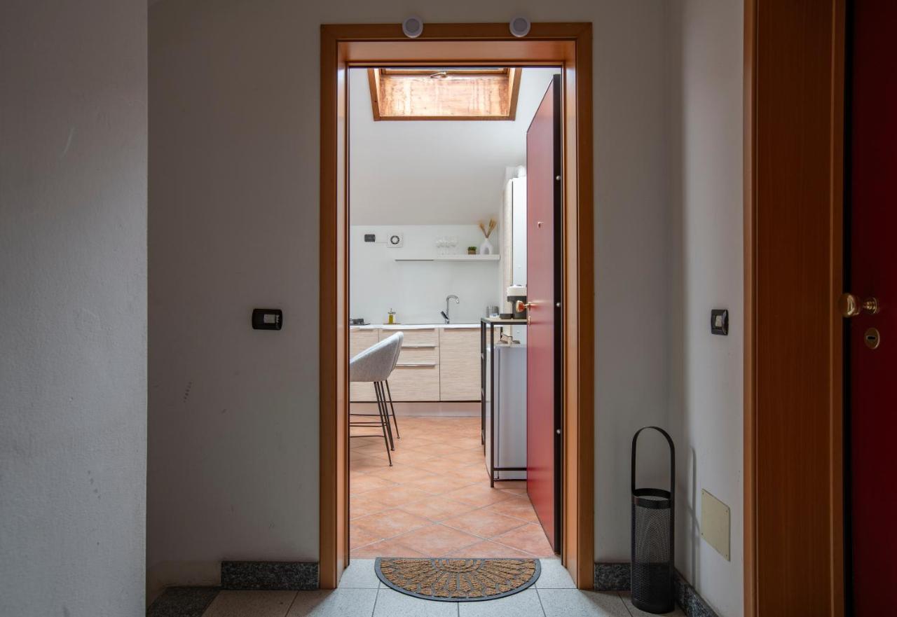 Modern & Minimalist Flat -4people- Fully Equipped - B&B