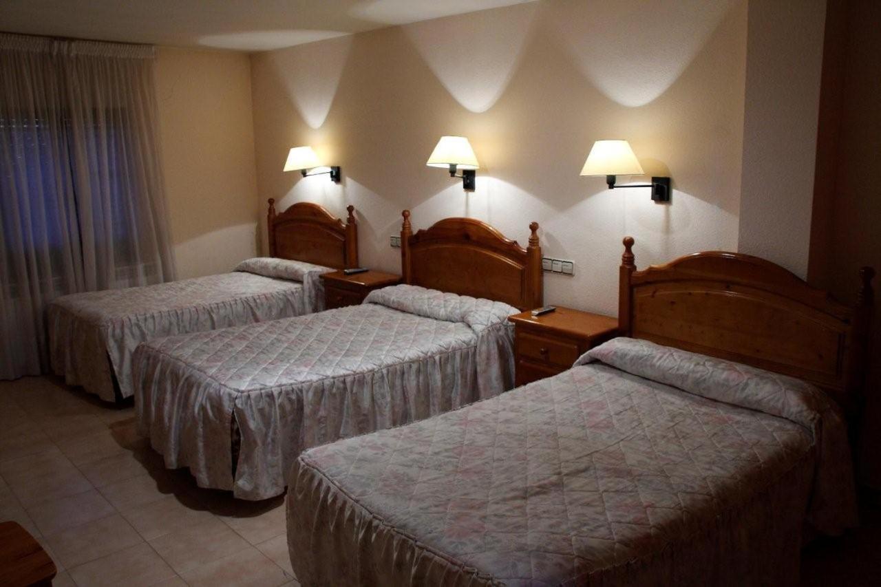 Dreibettzimmer