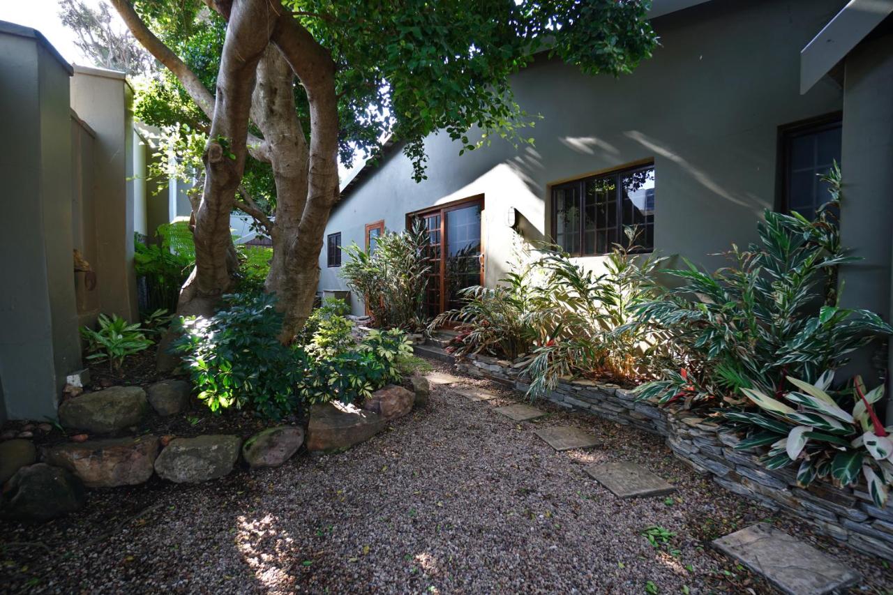 Villa La Mercy Guest Suite, No load shedding or water outages - B&B