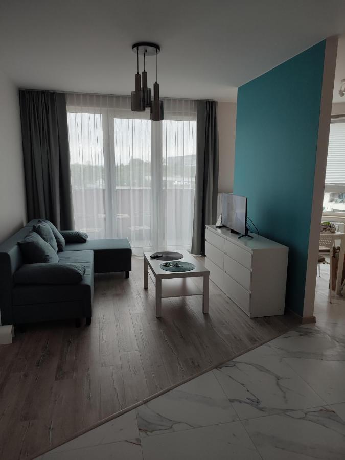 Apartamenty przy Mogilskiej z miejscem postojowym - Chambres d'hôtes Cracovie