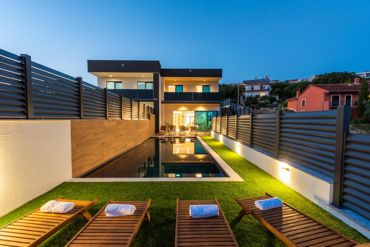 Villa Faye - Bed and Breakfast Crikvenica