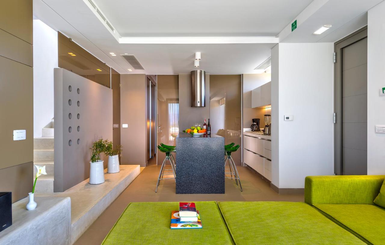 Two-Bedroom Villa (Oneiro)