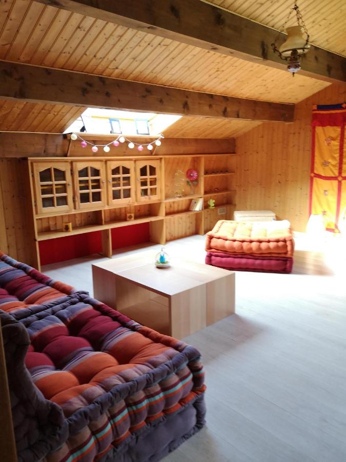 Apartment mit 2 Schlafzimmern und Balkon