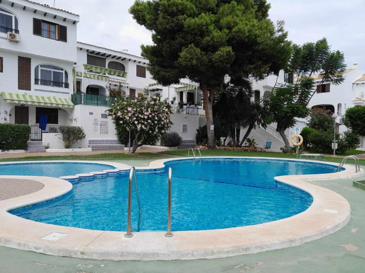 Oleza Garden 17 Me Gusta - Playa Flamenca - B&B