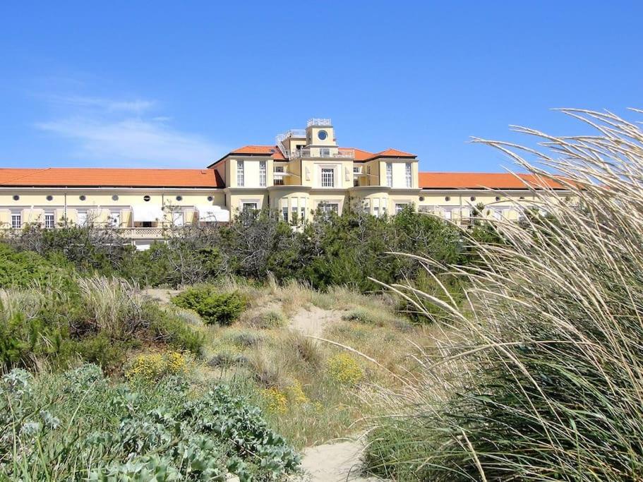 Dünenresidenz Regina Elena Ferienwohnung am Strand - B&B Calambrone