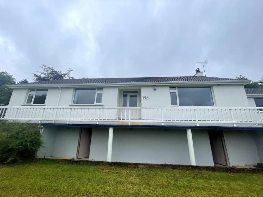 Slieve Gallion, Rural Retreat with Lough Erne View - B&B