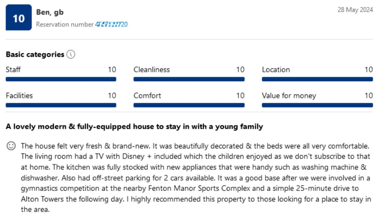 Lucky Home - Ideal for Trade & Family - Near Waterworld 6 mins, Alton Towers 30 mins, 3 Bedrooms - 4 Beds - Max 5 Guests - Chambres d'hôtes Stoke-on-Trent