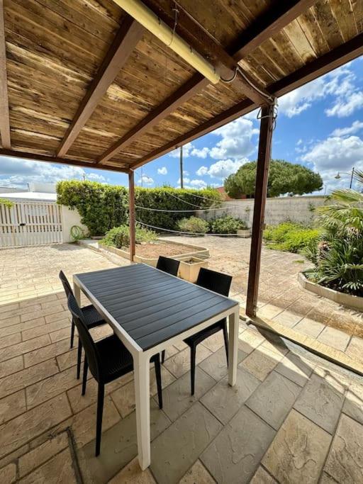 Villa a Torre dell'Orso-Salento - Ferienwohnung Torre dell'Orso