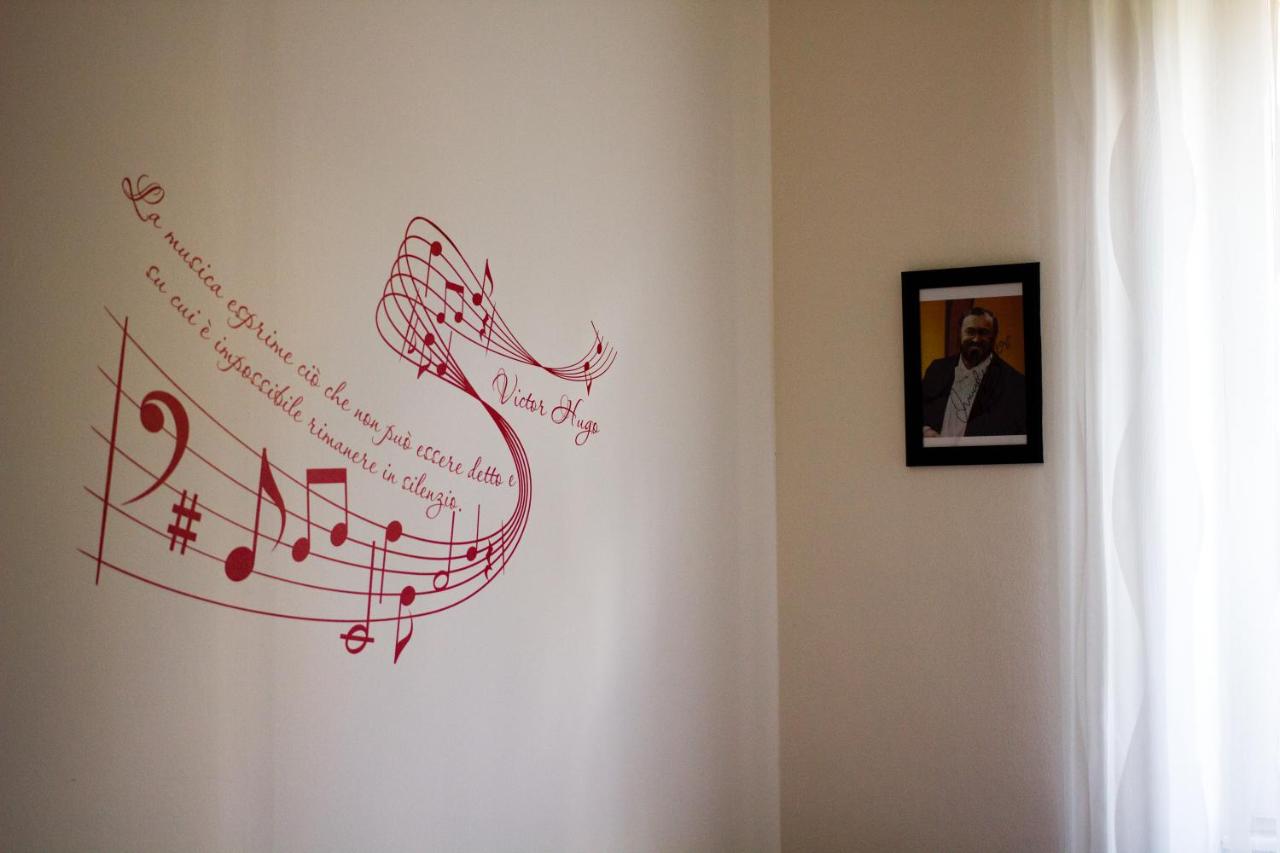 Twin Room with Shared Bathroom