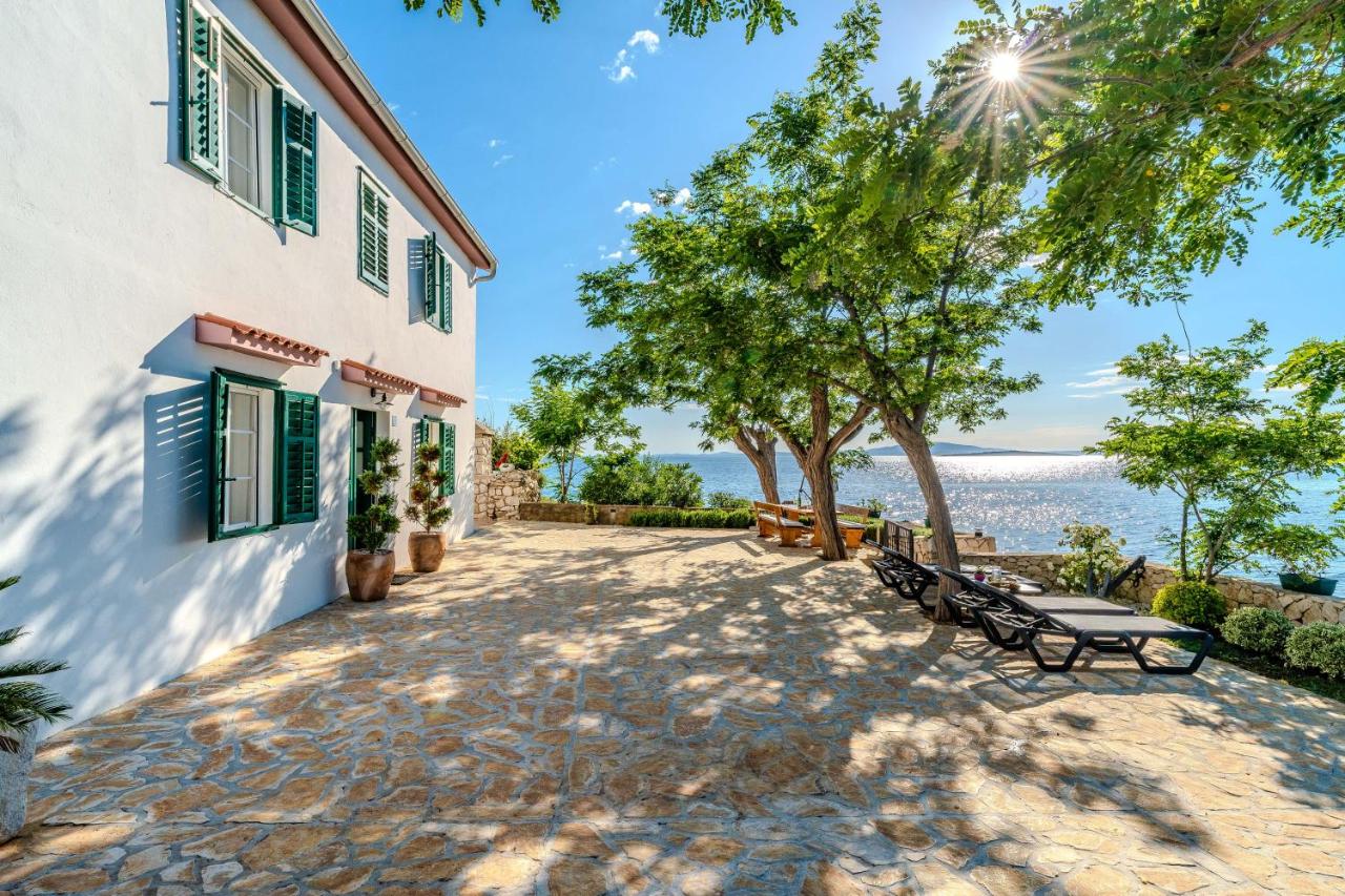 House for rent "Figurica" Lun - Chambres d’hôtes Lun