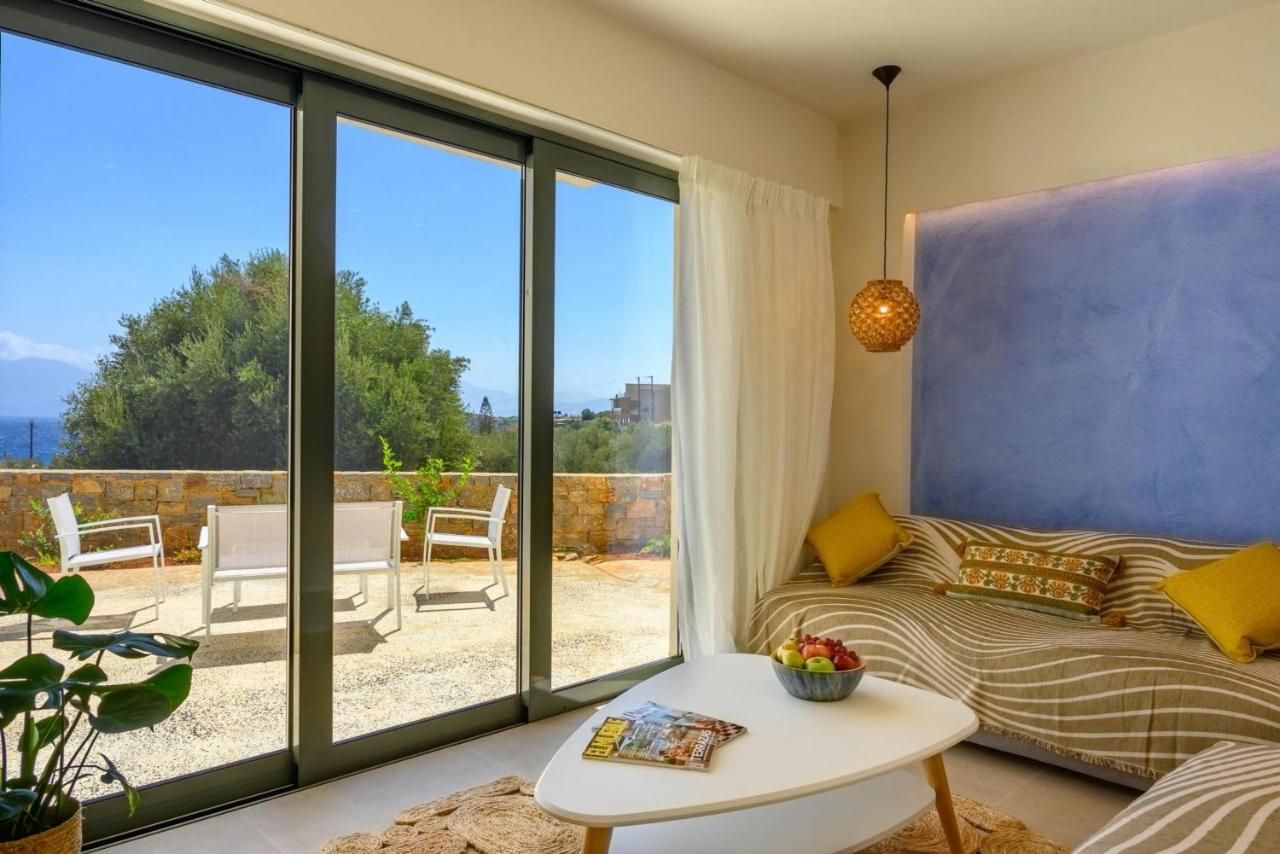 Heartwood Suite w Shared Pool
