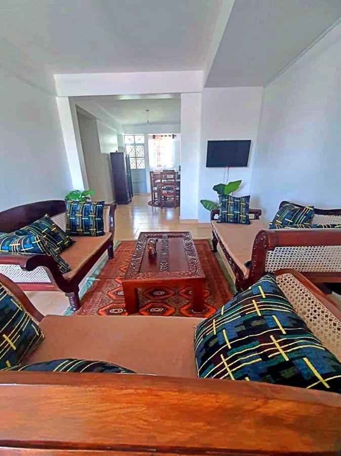 Two-Bedroom Deluxe Apartment with Balcony