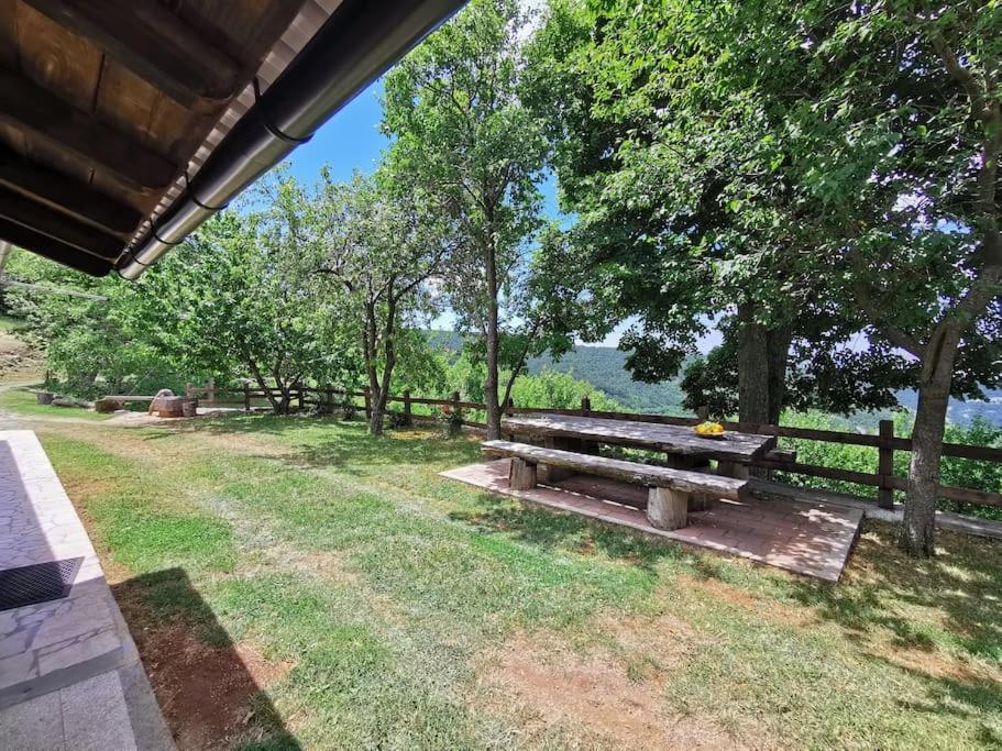 Holiday House - Hidden in Velebit - Chambres d’hôtes