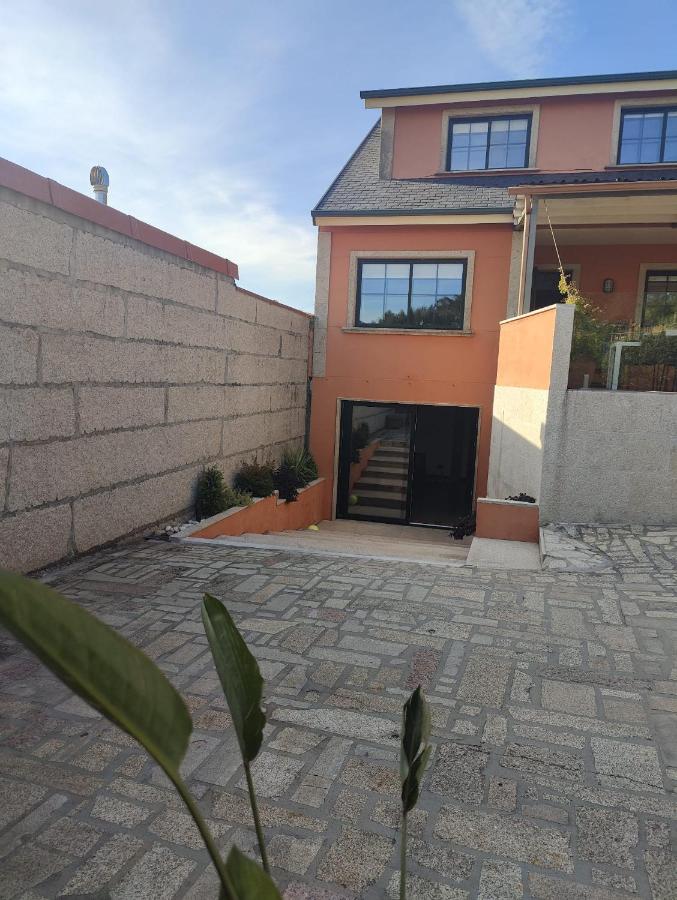 Herminia Fariña cerca Sanxenxo - B&B Meaño