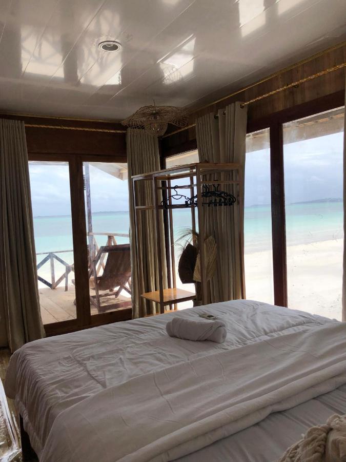 Deluxe Double Room with Balcony and Sea View