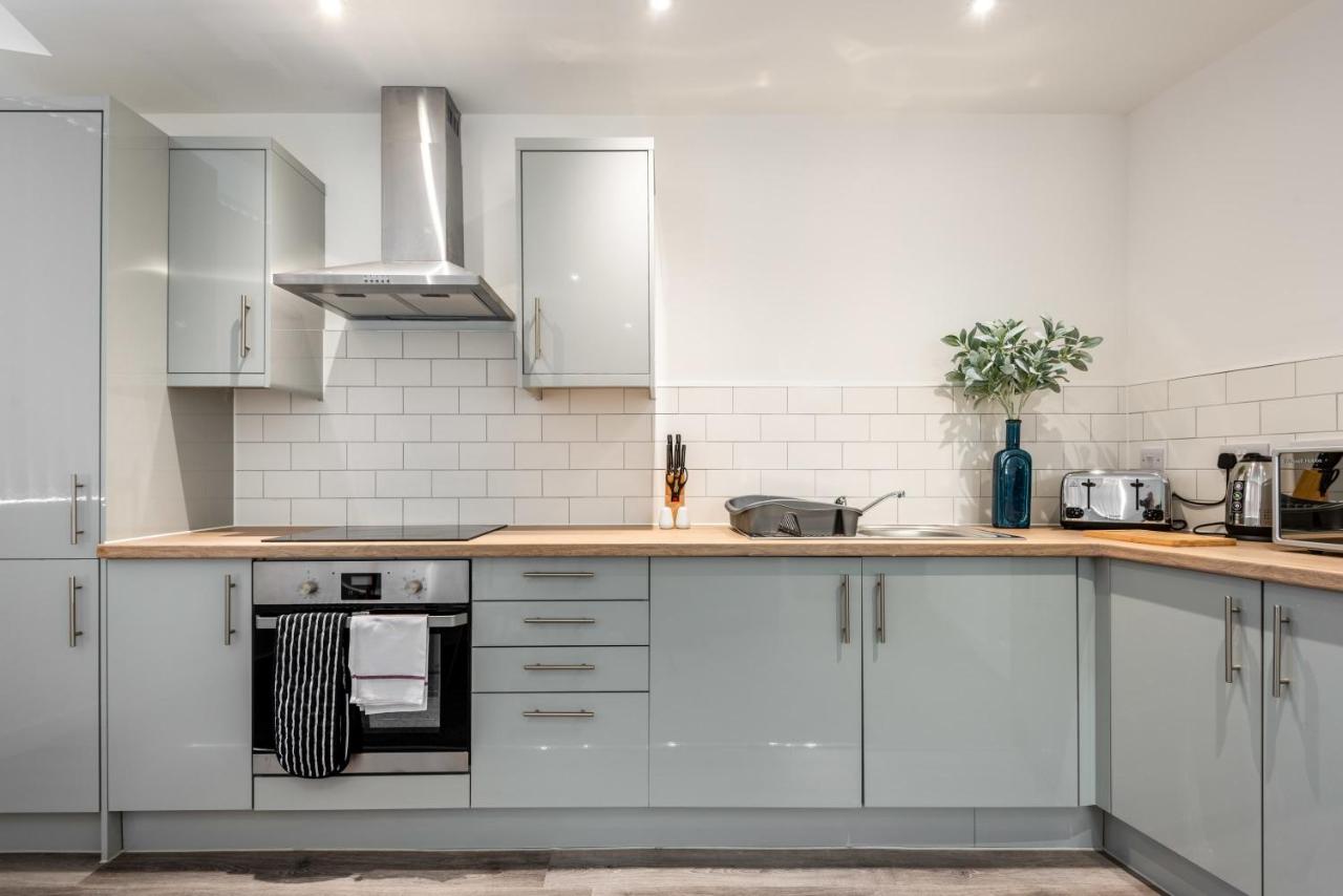Lovely 1 Bedroom Apartment in Central Rotherham - B&B Rotherham