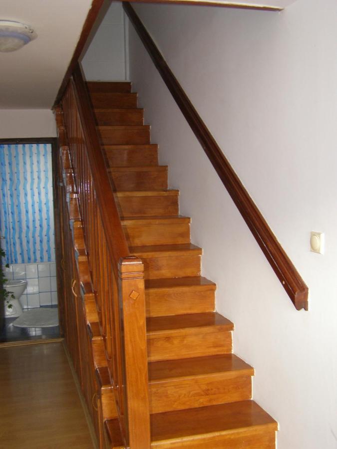 Guesthouse Kuzmanovic - Bed and Breakfast Guča