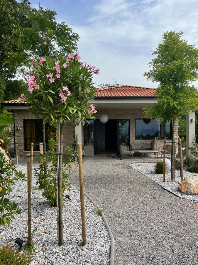 New Unique Stone Villa with Seaview, Pool and Garden - B&B Poljane