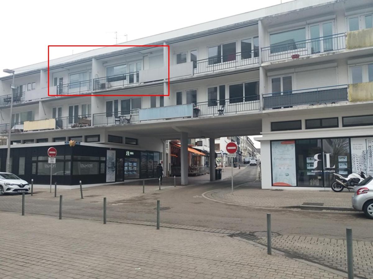 T2 centre-ville, tout équipé, 1 chambre, 1 à 5 pers, climatisation, balcons, parking privé - B&B
