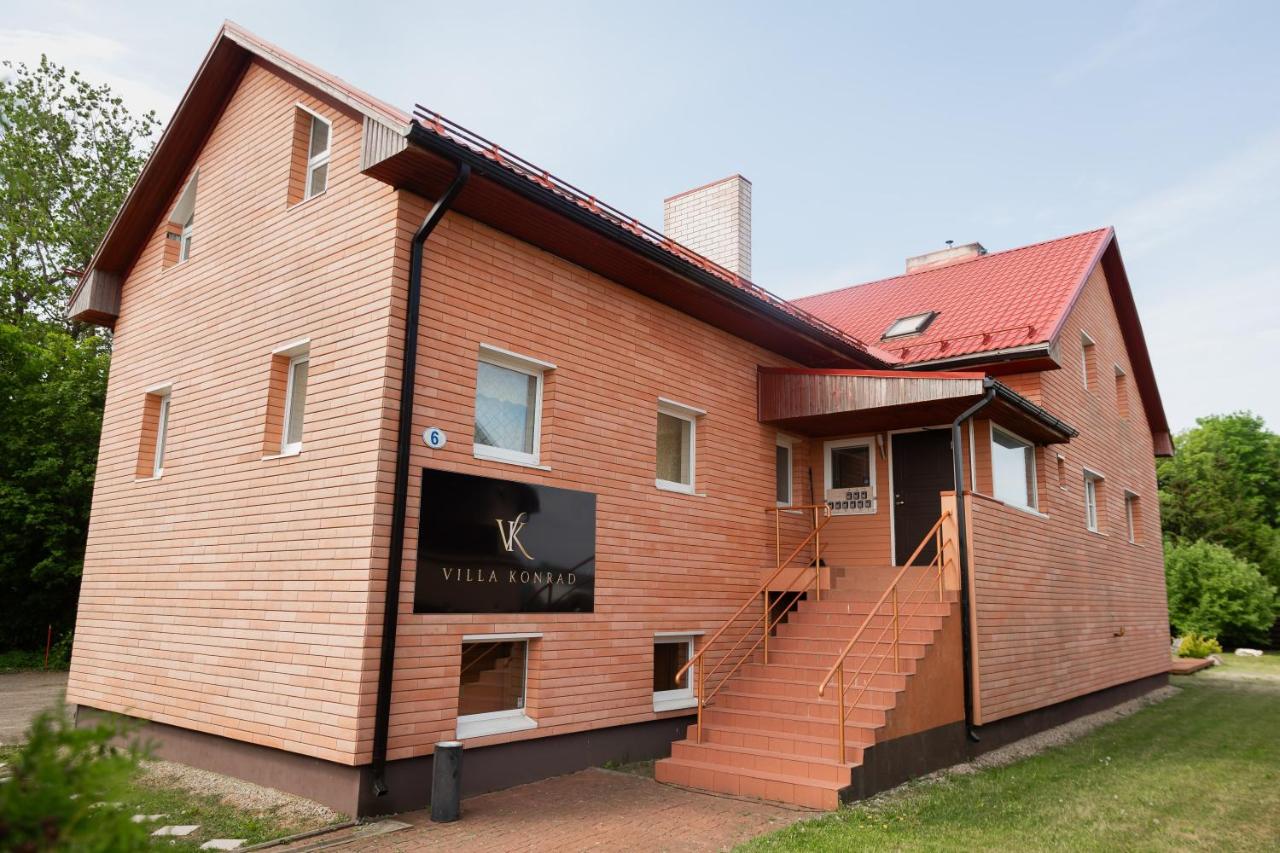 Konrad Family Guesthouse - B&B Kuressaare