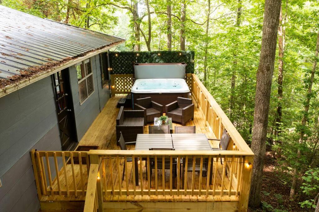 Tranquil & Stylish, Wineries, Hiking, 8min to Town - B&B