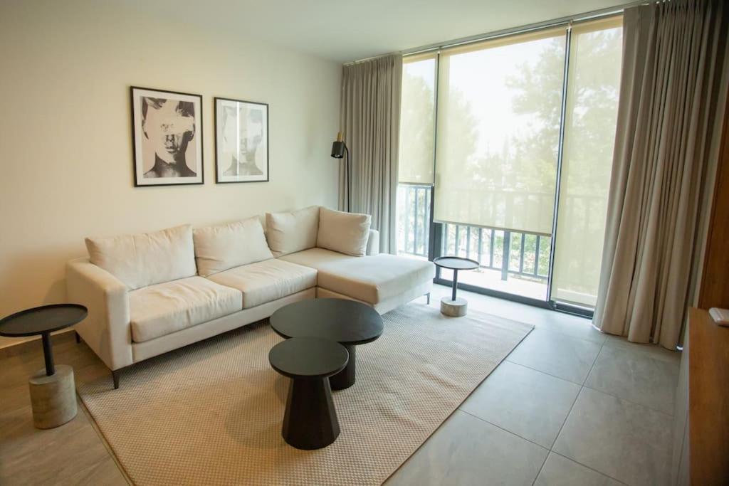 MrW Modern 2 bedroom apartment Inara - Ferienwohnung