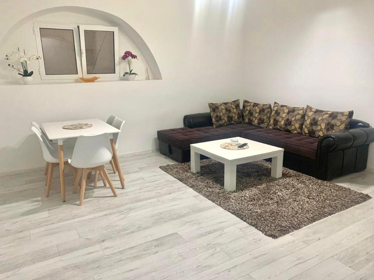 Centrum Apartman - Ferienwohnung