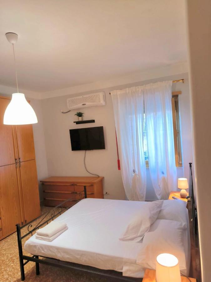 Bilocale in Via degli Orti Variani - B&B Roma
