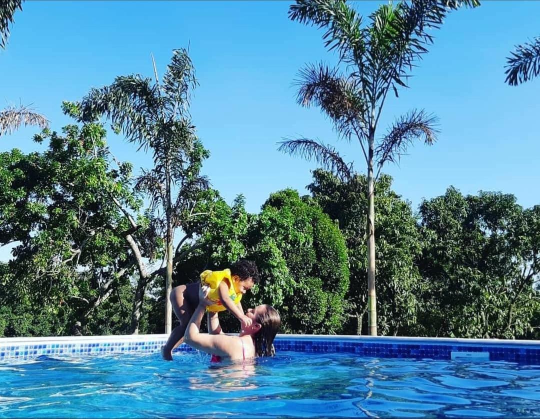 Belíssima Chácara de Alto Padrão em Boituva - Chambres d’hôtes Boituva