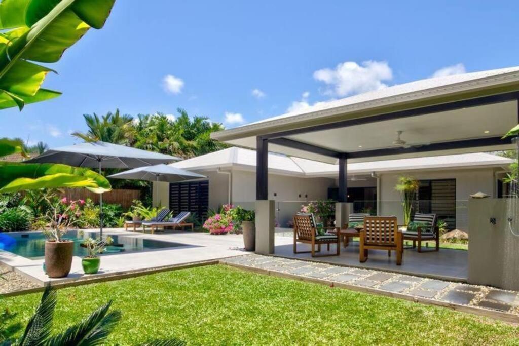 Allure - 4 Bedroom Luxury House in Port Douglas - B&B Port Douglas