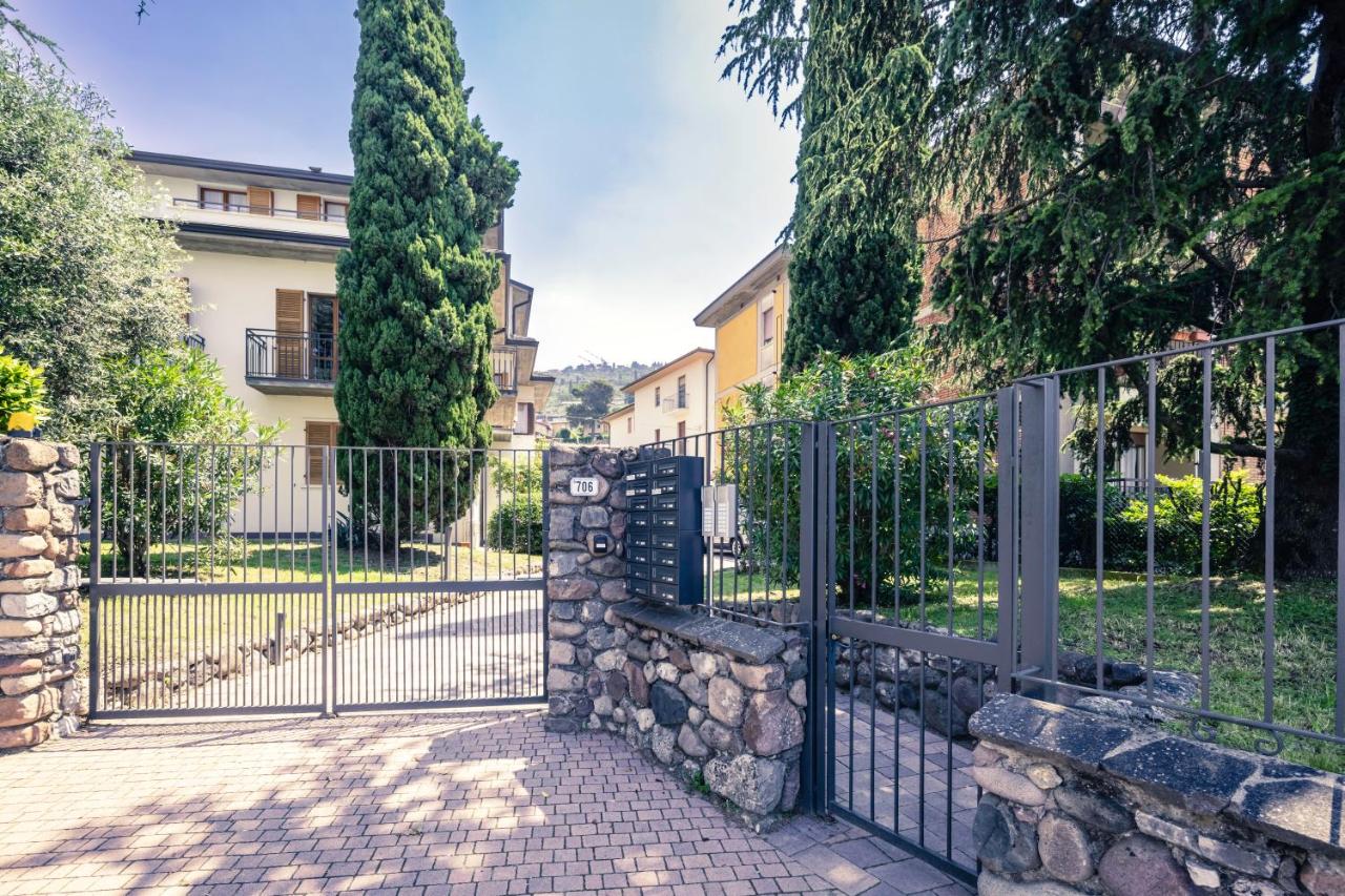 Appartamento Rosanna - Ferienwohnung Torri del Benaco