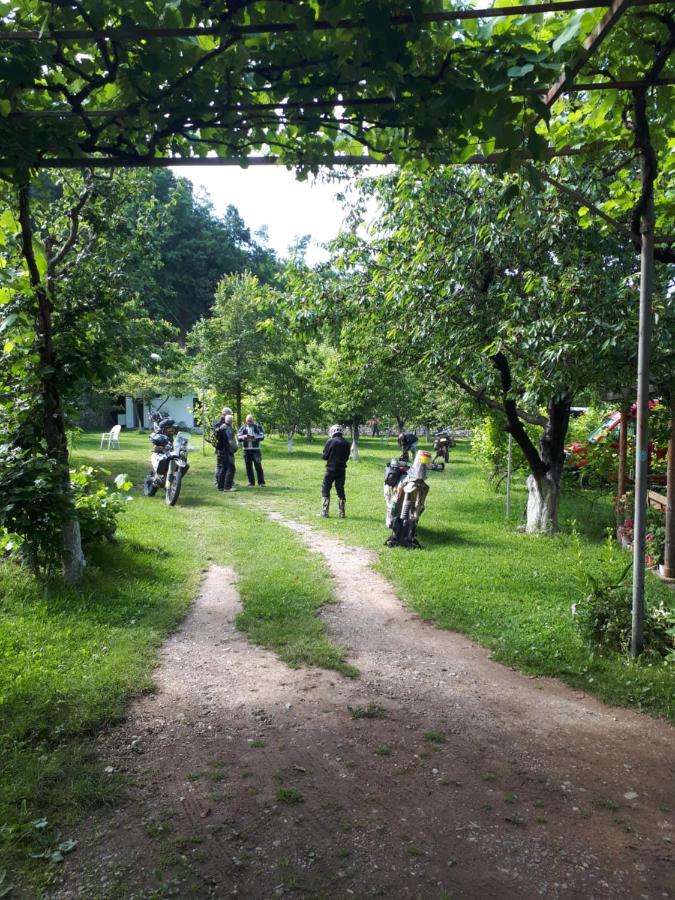 Camping Kapxhiu - B&B