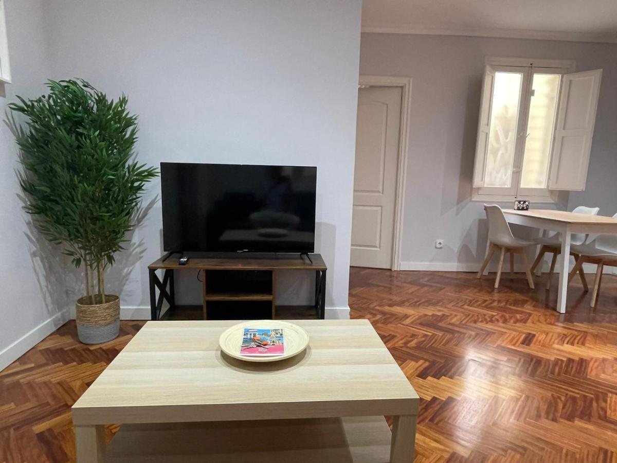 Apartamento I Alcalá-Retiro Ideal parejas - B&B Madrid