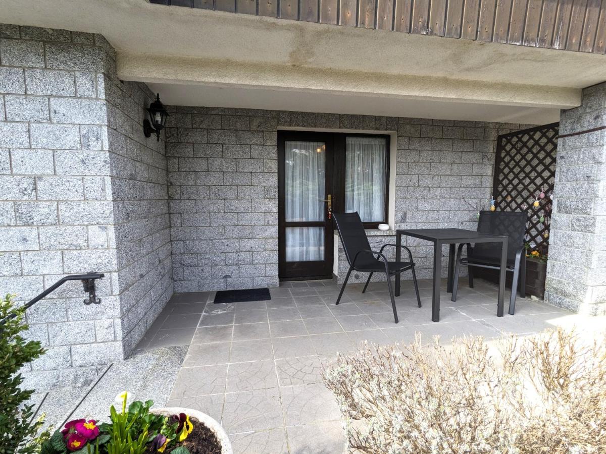 Urlaubsmagie - Ferienwohnung Blütenmeer - direkt am Wanderweg - Chambres d'hôtes Sebnitz