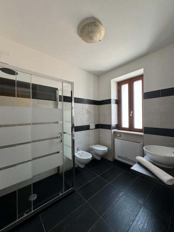 King Room with Spa Bath