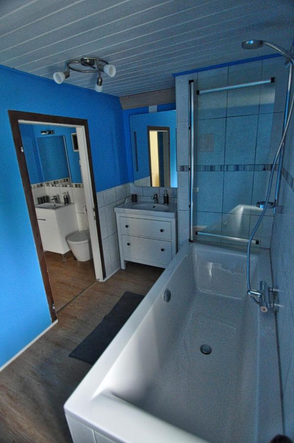 Habitación Familiar con balcón