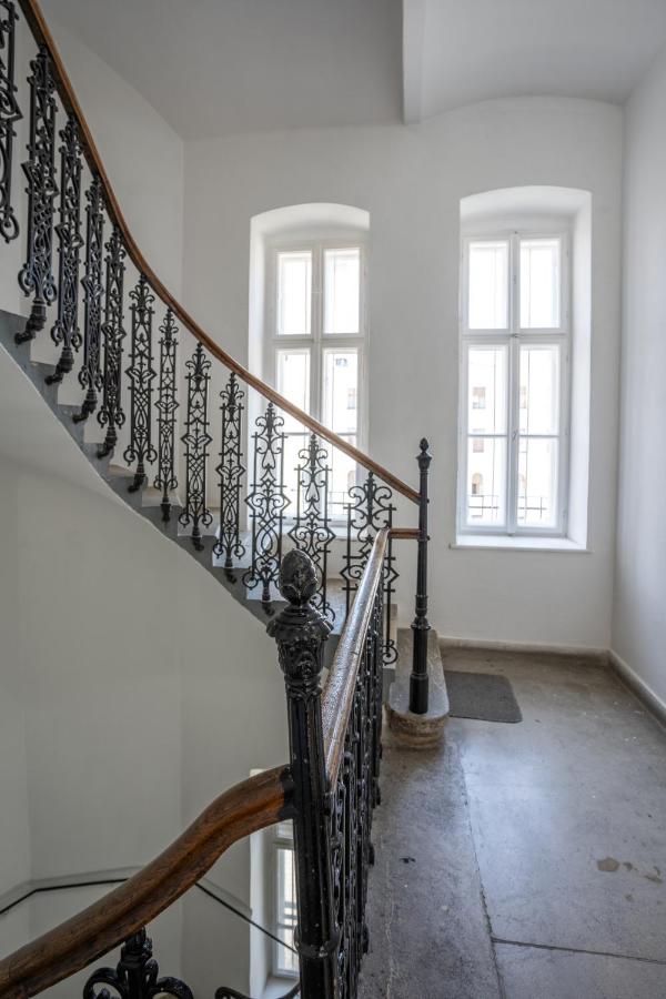 V62 studio apartments- Downtown Sopron - Ferienwohnung Ödenburg