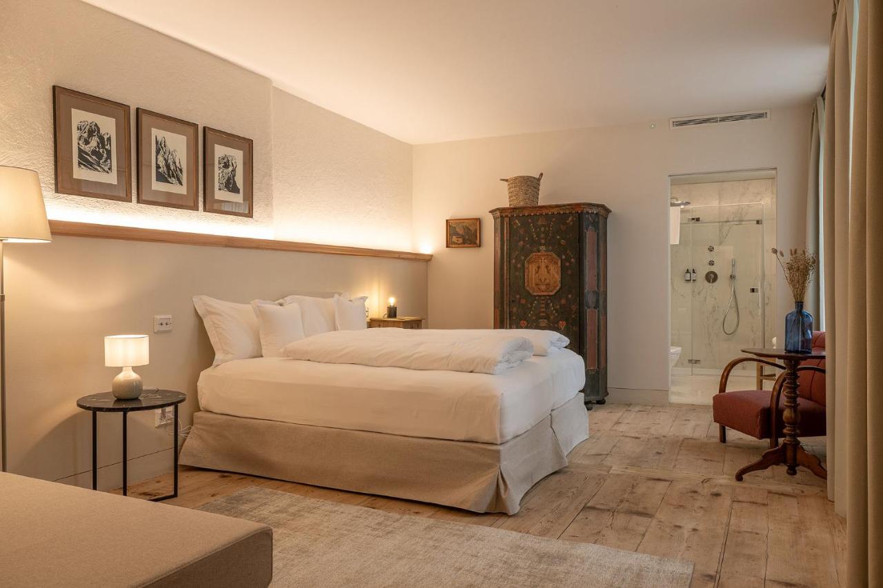 Deluxe King Suite