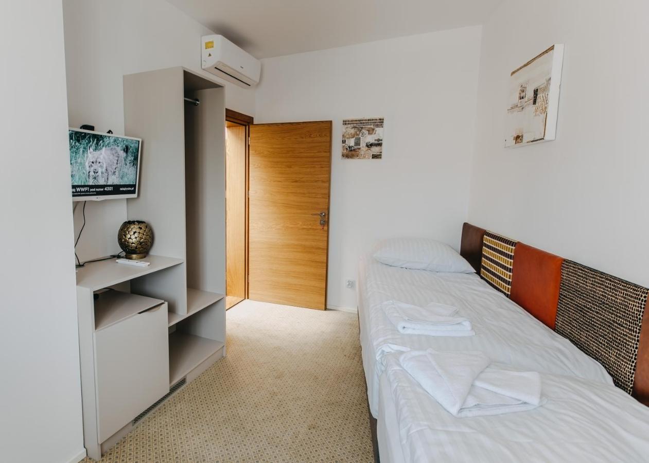 Kleines Zweibettzimmer