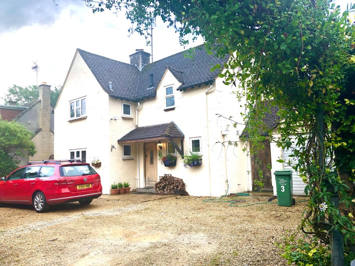 Relax and unwind at Windrush Lodge - B&B