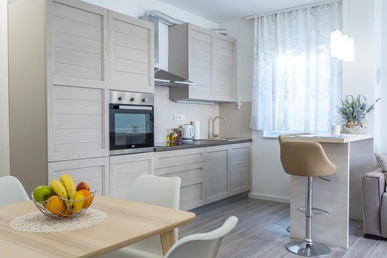Apartman Helena - Ferienwohnung
