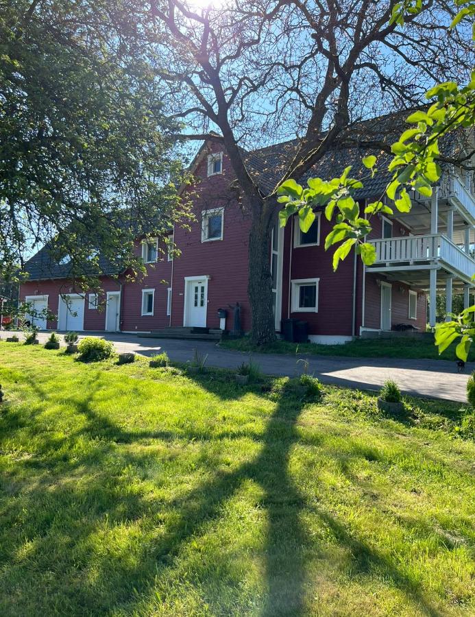 Sky Ranch 2 BR - B&B