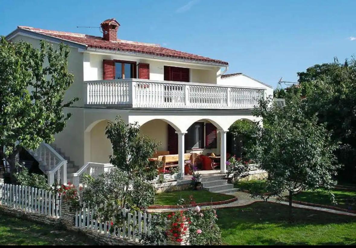 Apartment A1 Peroj - B&B