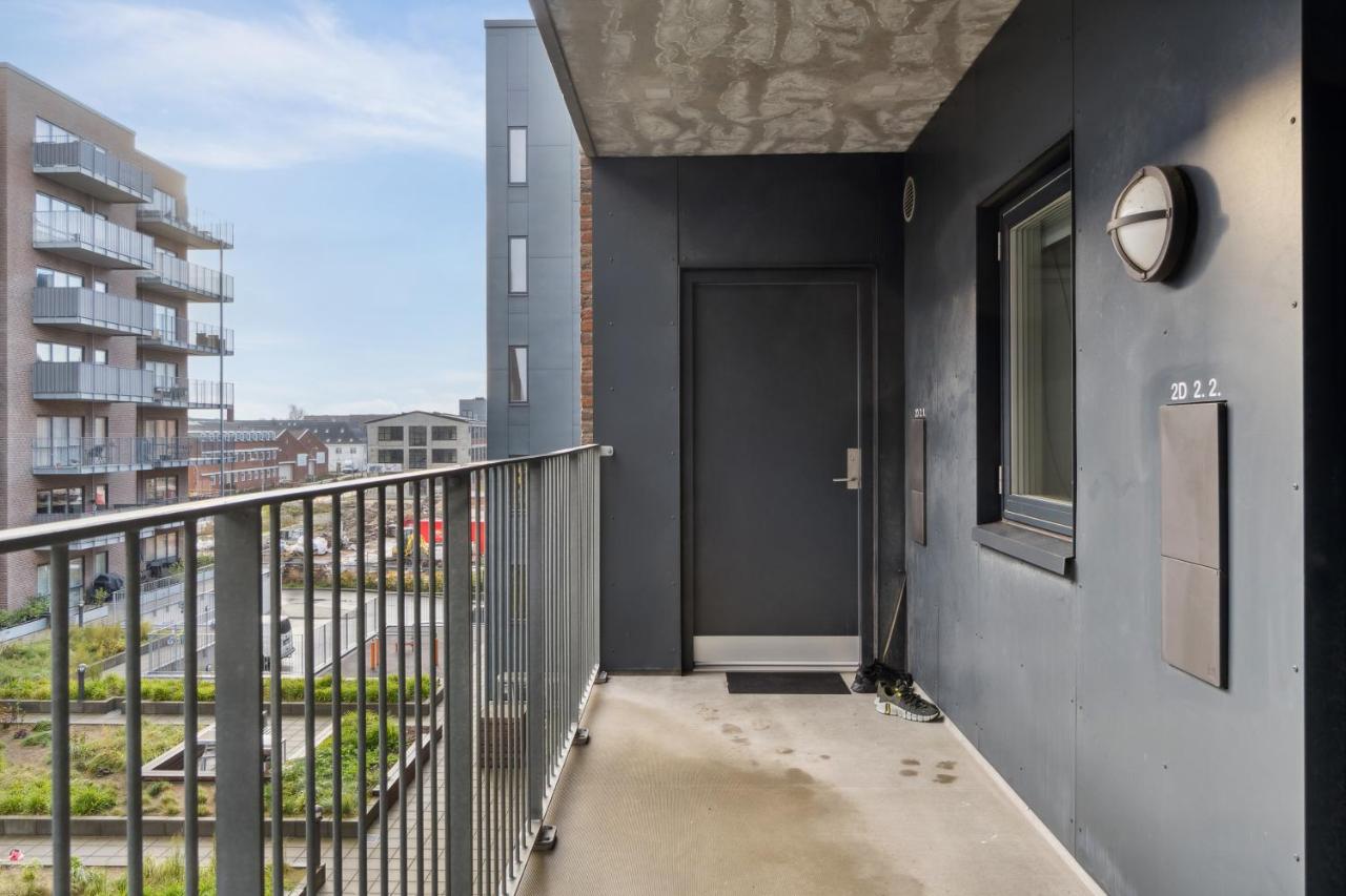 Nice flat in copenhagen closte to train station - B&B