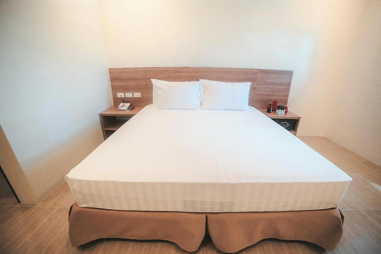 Executive Triple Room